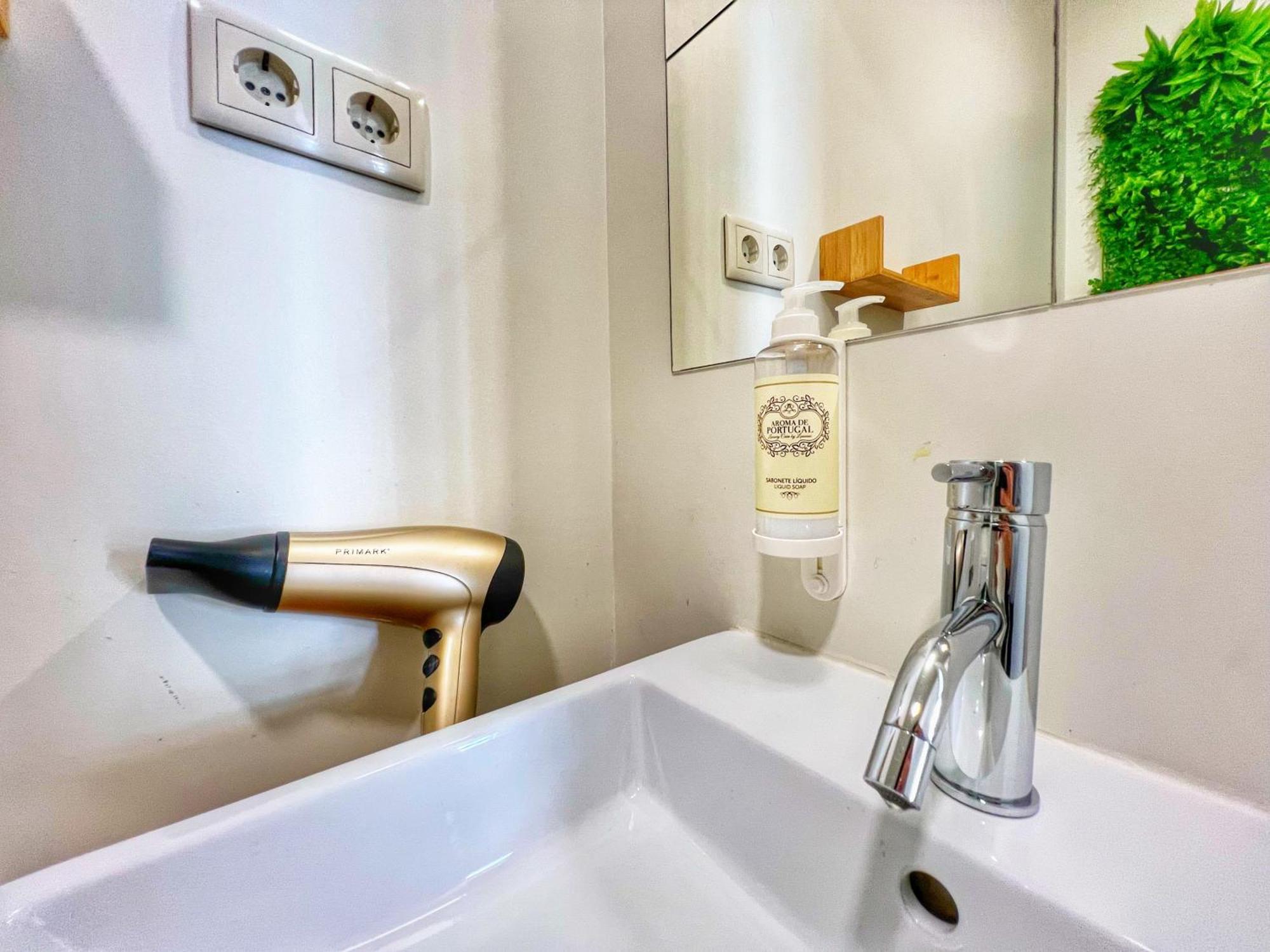 Sao Domingos Rooms Порту Экстерьер фото