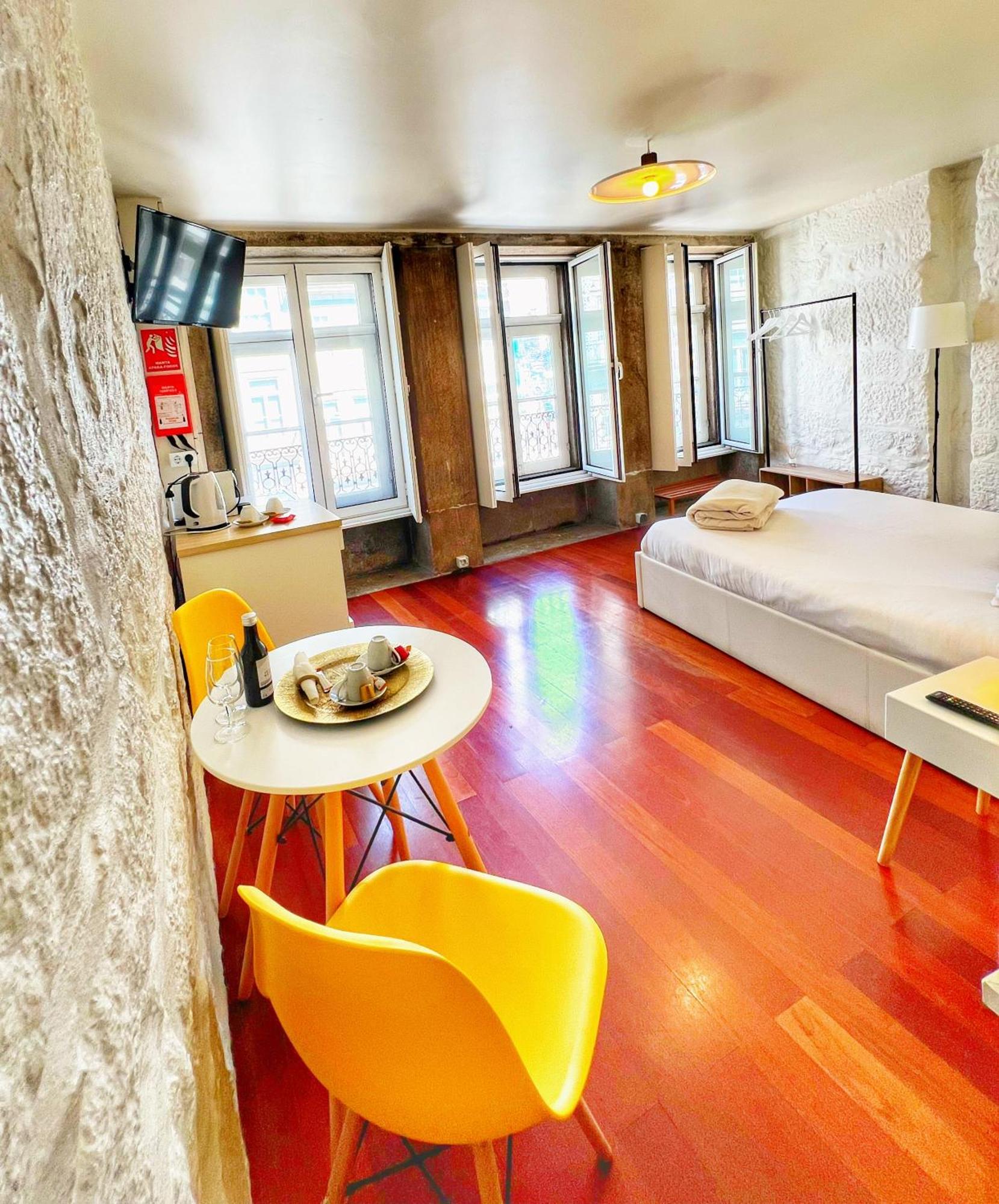 Sao Domingos Rooms Порту Экстерьер фото