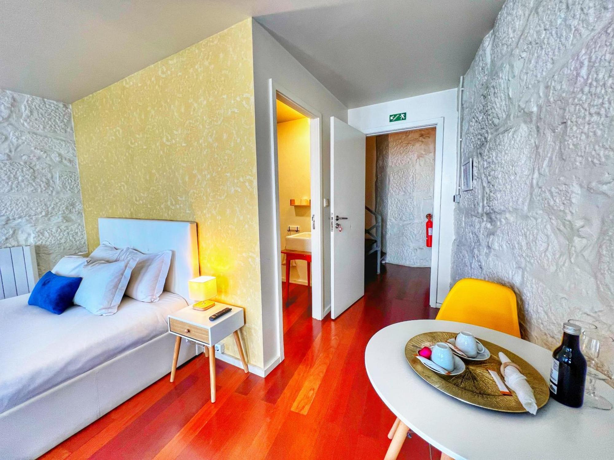 Sao Domingos Rooms Порту Экстерьер фото